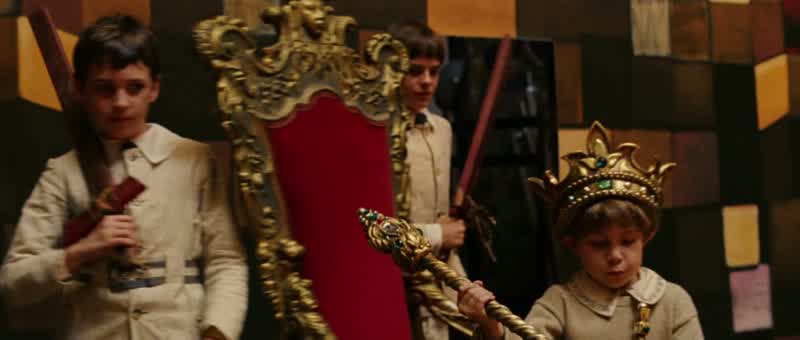 That scepter's made of woodYes well we dream on a budget here don't we