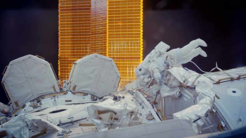 That's a micro meteorite coming into the earth and