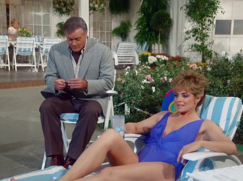 That's a nice suit you got there, Sue Ellen