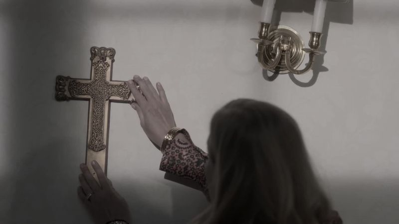 That's not an X. That's a cross
