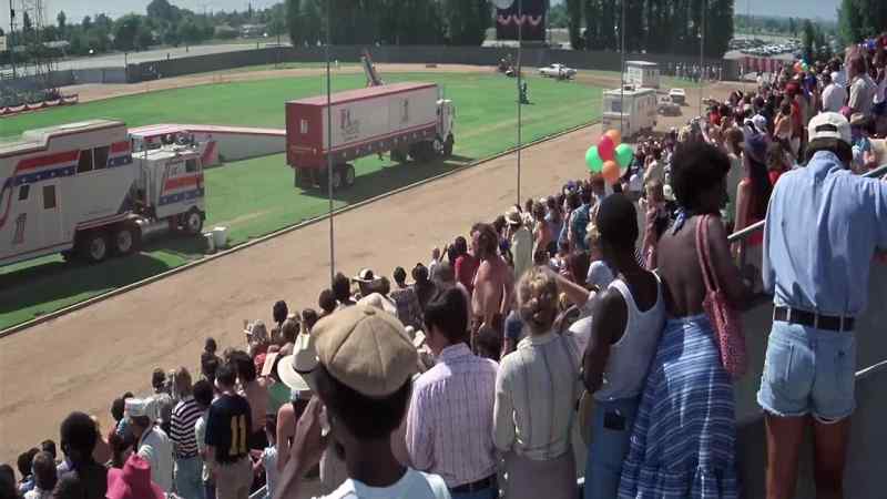 That's the Evel Knievel caravan