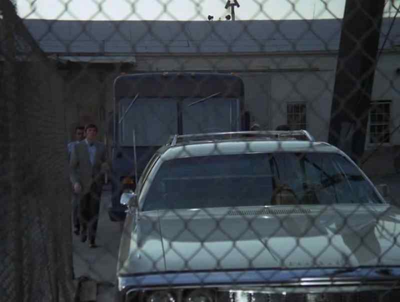 THAT'S THE MILLER CAR. THEY MUST BE INSIDE