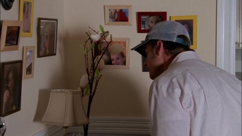 That's weird. - What is it?
