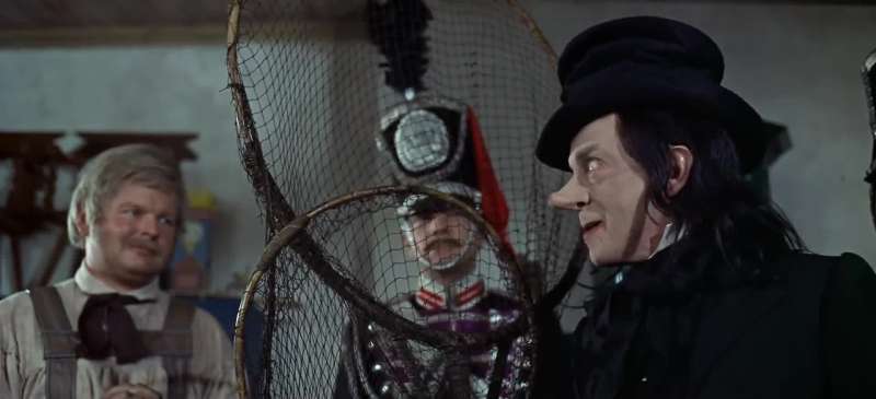 The Baroness will have your teeth for a necklace