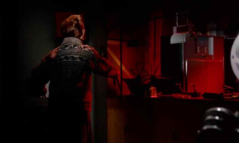 The blind always live in the rooms they live under