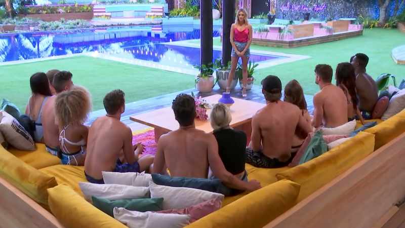 THE BOTTOM TWO COUPLES RISK BEING DUMPED FROM THE ISLAND