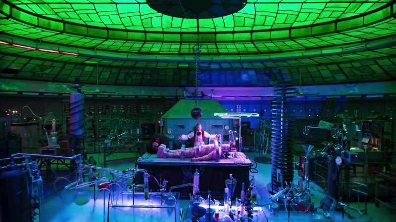 The brain of a super genius transplanted
