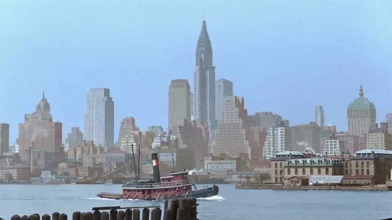 THE CHRYSLER BUILDING BECOMES THE FIRST MAN-MADE STRUCTURE