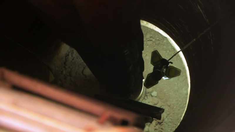The Cooke brothers' one-ton Plutus is once again stuck