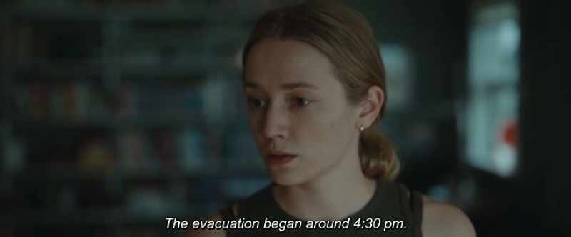 The crew evacuation began around 4:30 pm