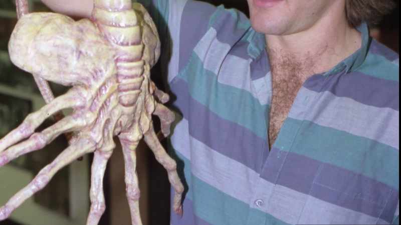 The facehuggers in Aliens can do way more