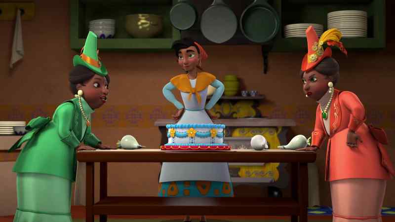 The frosting should be yellow! -It should be red!