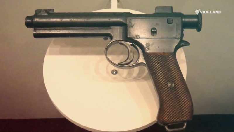 The Germans experimented with machine pistols