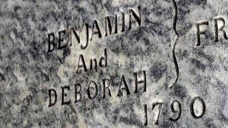 The gravestone's epitaph became
