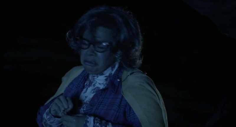 The hell's wrong with her? - Ma, I'm scared out here