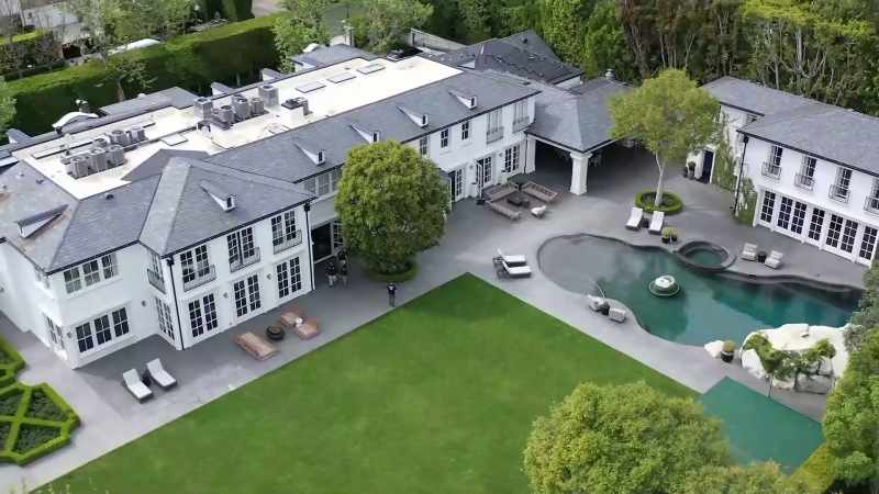 The high fences allow celebrities to hide from