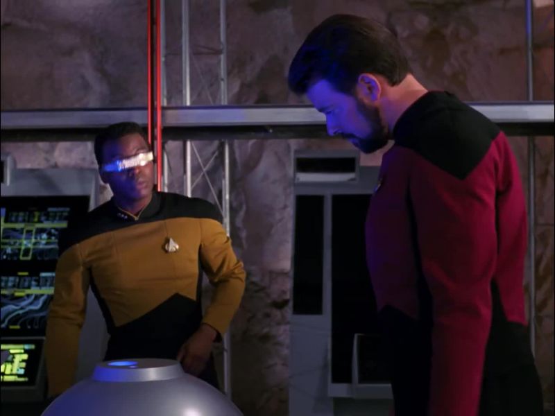 The holographic generator is now functioning, sir