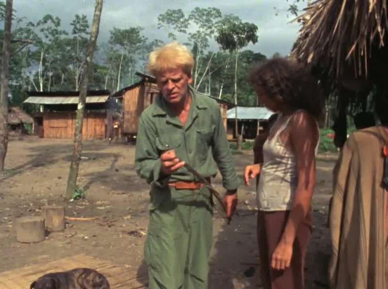 The Indians agree to make a few bows and arrows for Kinski