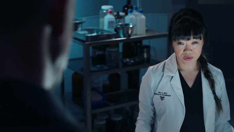 The killer used a scalpel to sever the muscles