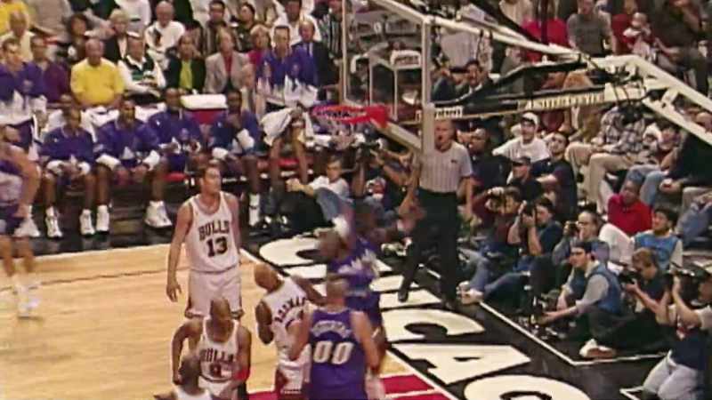 The leave for Malone off the pick-and-roll