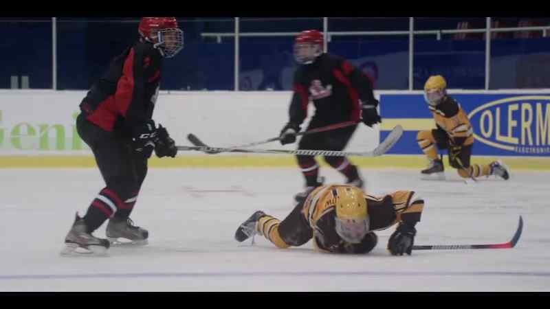 The Lumberjacks are really roughing up the Don't Bothers
