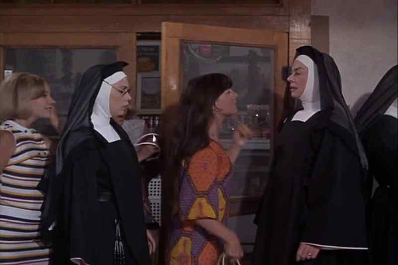 The man inside said that 6 priests