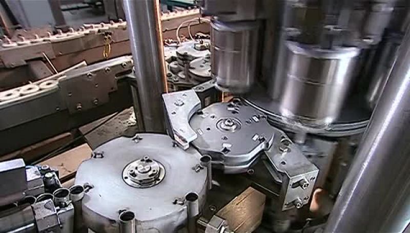 THE NEXT MACHINE MAKES A RIDGE ON ONE END OF THE CONSOLE