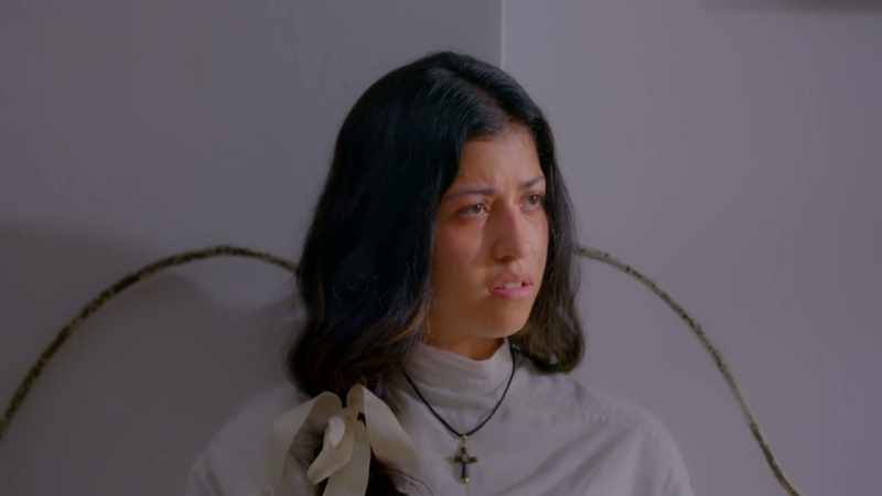 The patient is Maria Elena de Hoyos