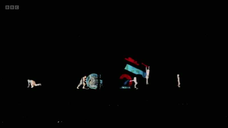 The row over dinner meant a light show Putin had