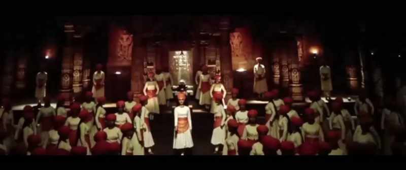The royal wives are ready to sacrifice themselves