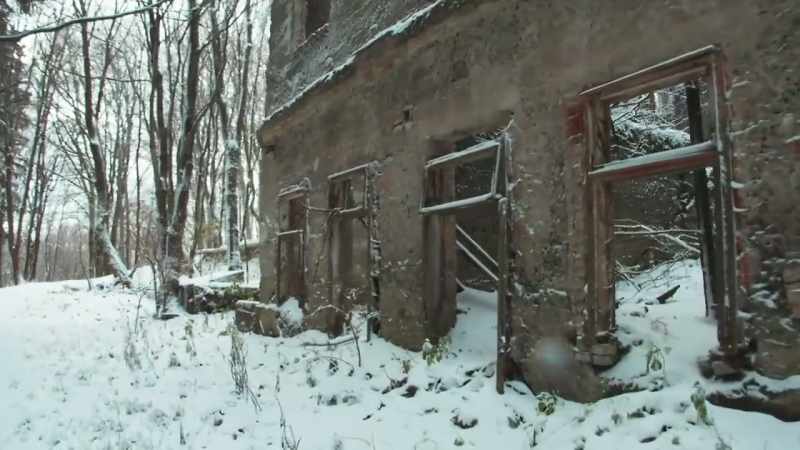 The sanatorium was beginning to reflect