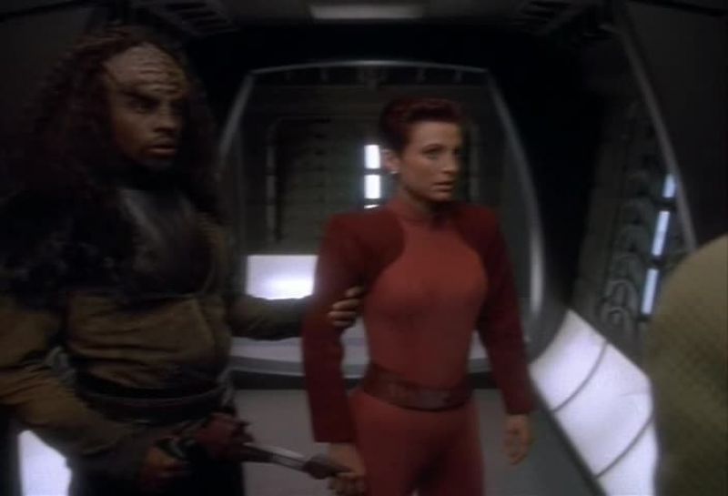 The ship. lt's gone. - l released the docking clamps