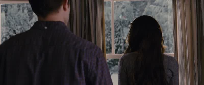 The snow is sticking