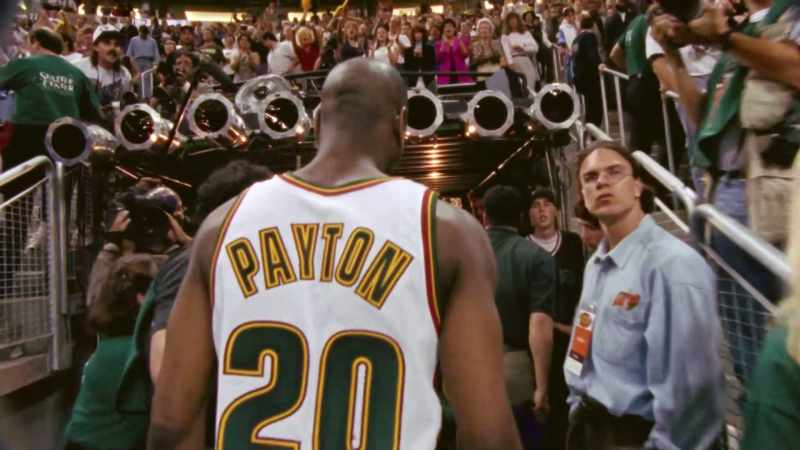 The Sonics lose the first three