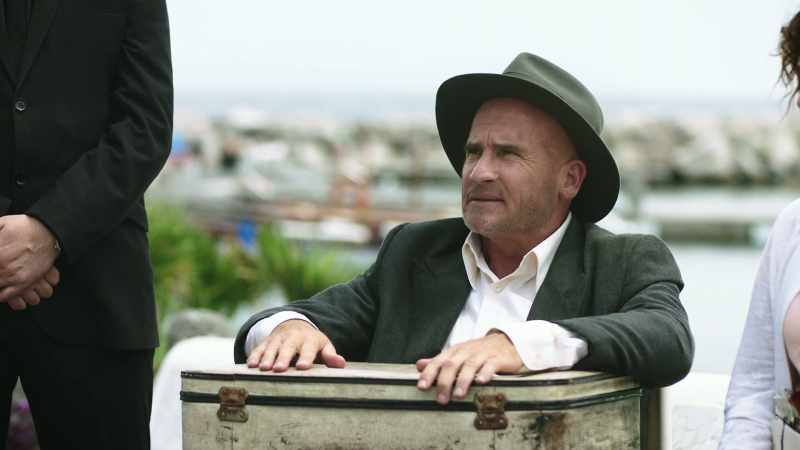 The suitcase