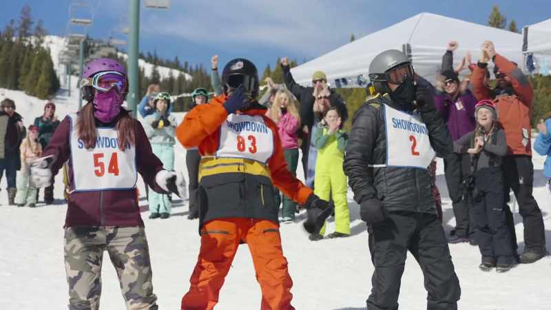 The three riders advancing to the final round are