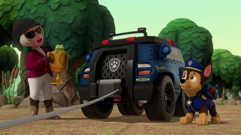 The trailer's unhitched and I'm ready to winch