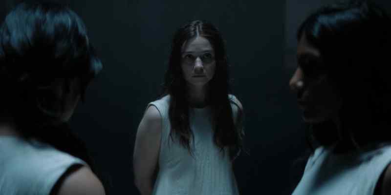 (the Voice) Face her