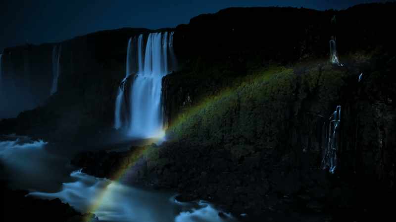 The white light is bouncing off water droplets in the air