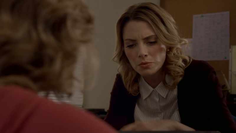 The woman on the right, her name is Kate?