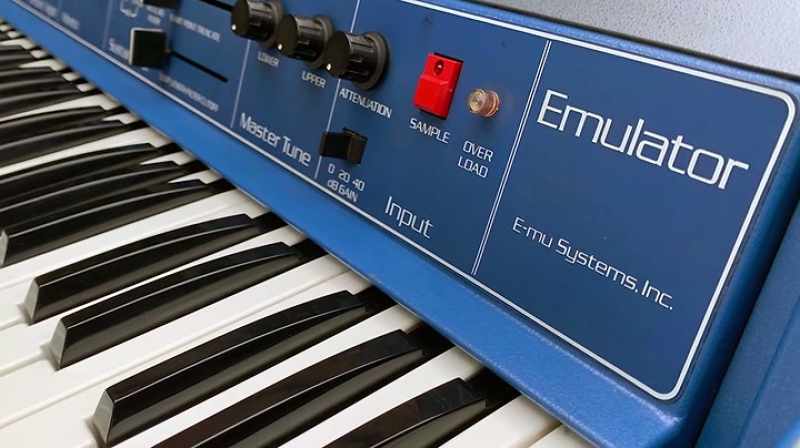 There was a very primitive early sampling device called an emulator one