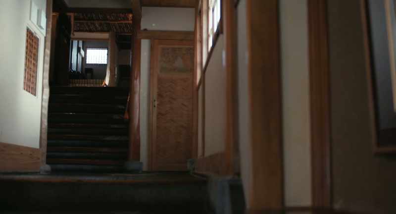 There were almost no personal possessions in this room