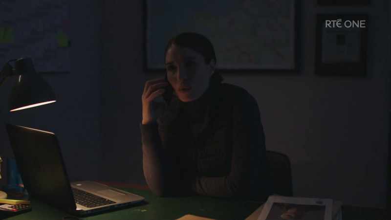 There are fisher's knots that Ciara Kenny makes