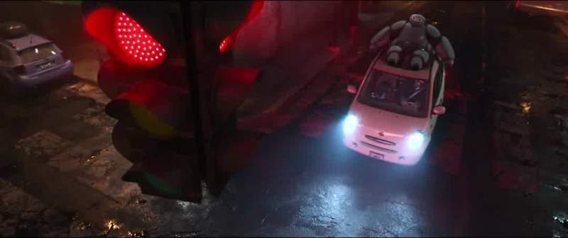 There are no red lights in a car chase