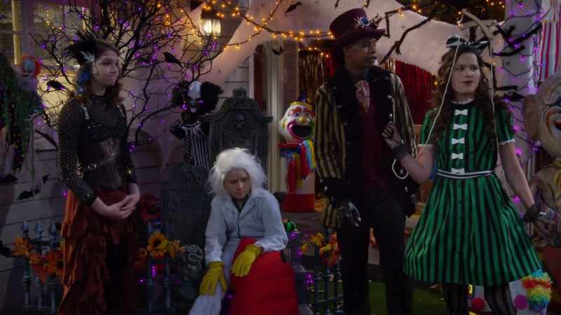 There are rules to haunted houses