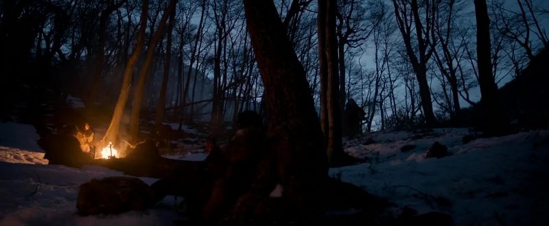 There are traces of a camp.… There are traces of a camp.… Where?