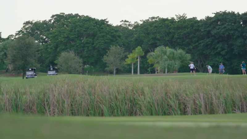 There are very ritzy fancy golf courses
