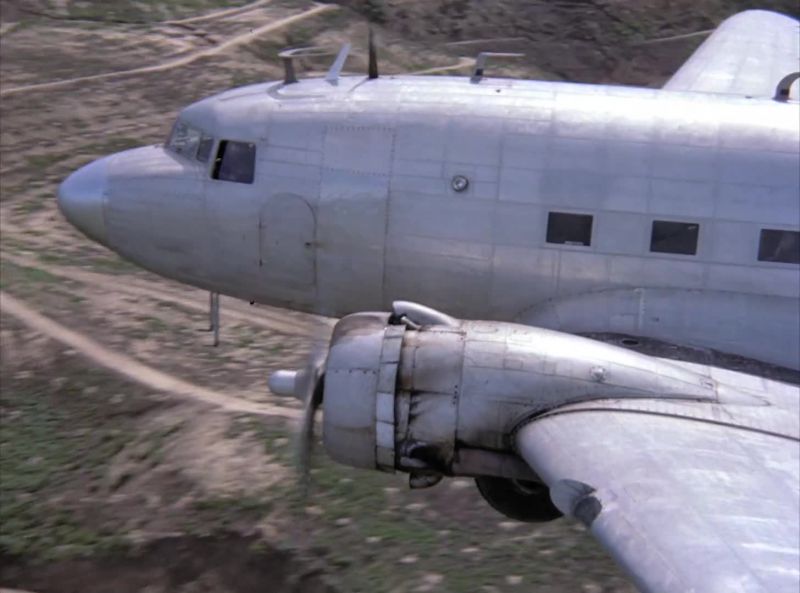 There doesn't seem to be a place where a plane can land