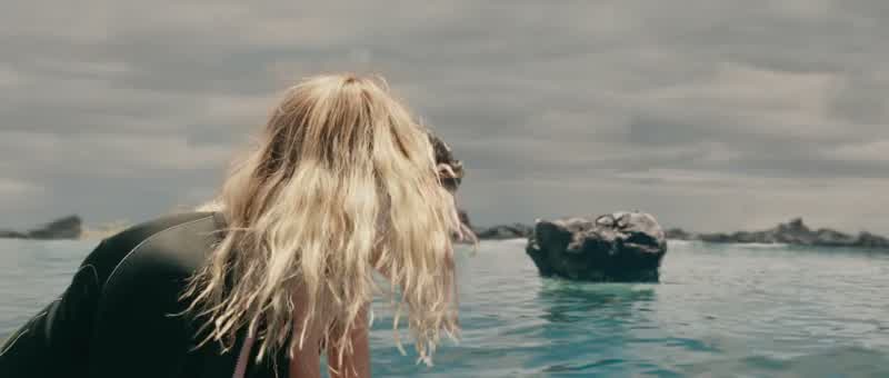 There, see those rocks?