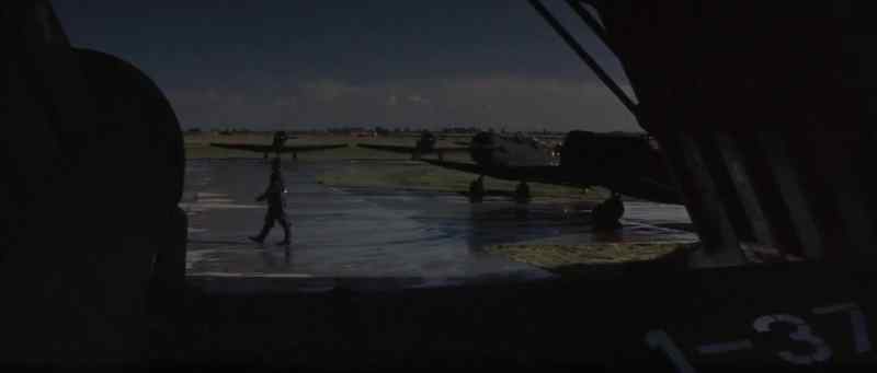 There's a trainer out there l can fly. - Any sentries? - Yeah, it's gonna be a problem